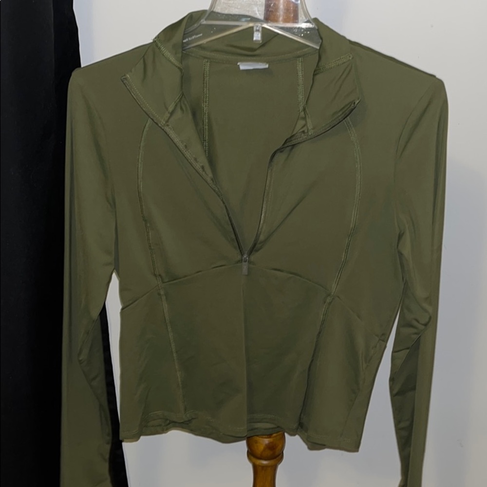 Pink compression half zip